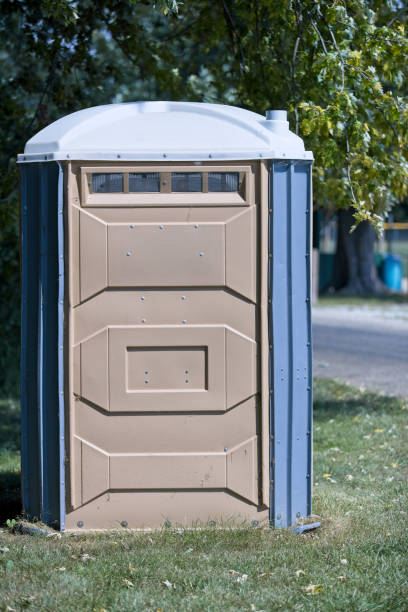 Best Portable toilet rental cost  in Rockland, ME